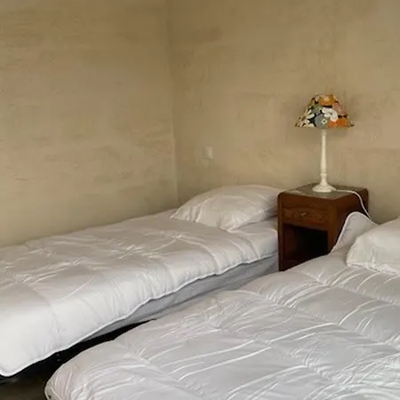 Maison A La Gueriniere, Proche Plage, Pour 6 Personnes Avec Wifi - Fr-1-823-25 *